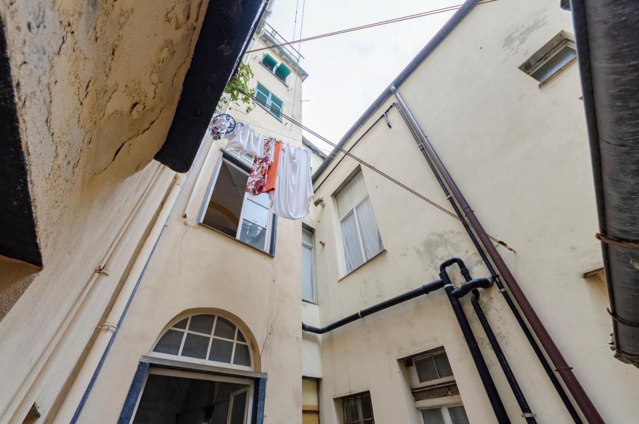 Apartamento Joivy Cosy Flat In The Centre Génova Exterior foto